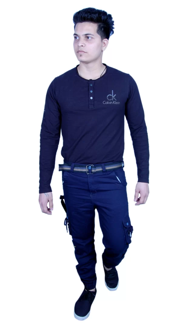 Sagvish Men Navy Plain Cargos